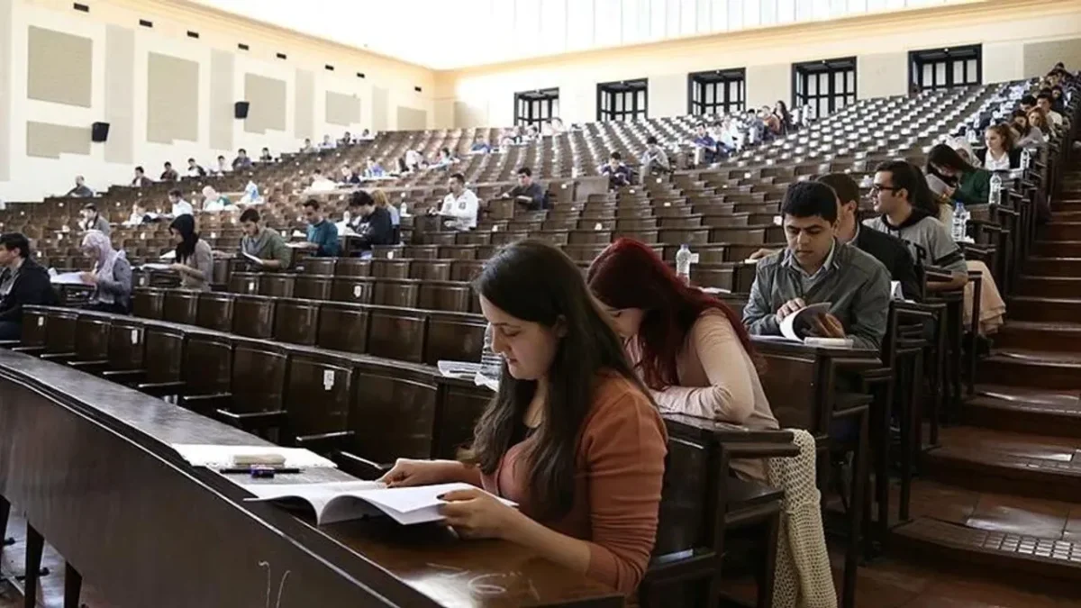 YÖK Başkanı duyurdu: Şam’da üniversite kuruluyor YÖK Başkanı duyurdu: Şam’da üniversite kuruluyor