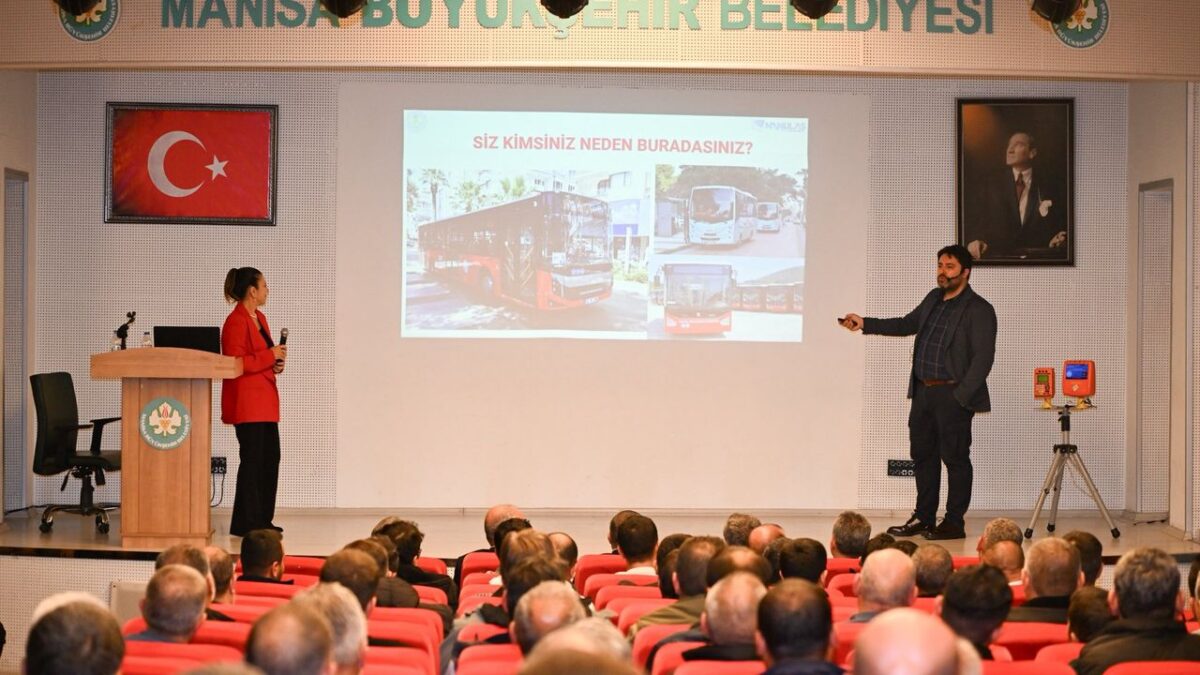 Büyükşehir’den “Müşteri Memnuniyeti ve Nezaket” eğitimi Büyükşehir’den “Müşteri Memnuniyeti ve Nezaket” eğitimi