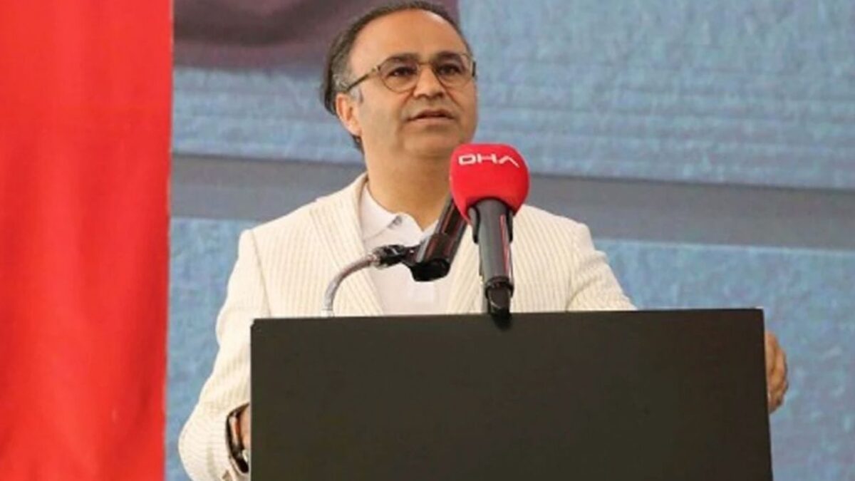 İl Müdürü Yahşi öğrenciyle anısını anlattı: Burada olmasaydım, terörist olurdum! İl Müdürü Yahşi öğrenciyle anısını anlattı: Burada olmasaydım, terörist olurdum!