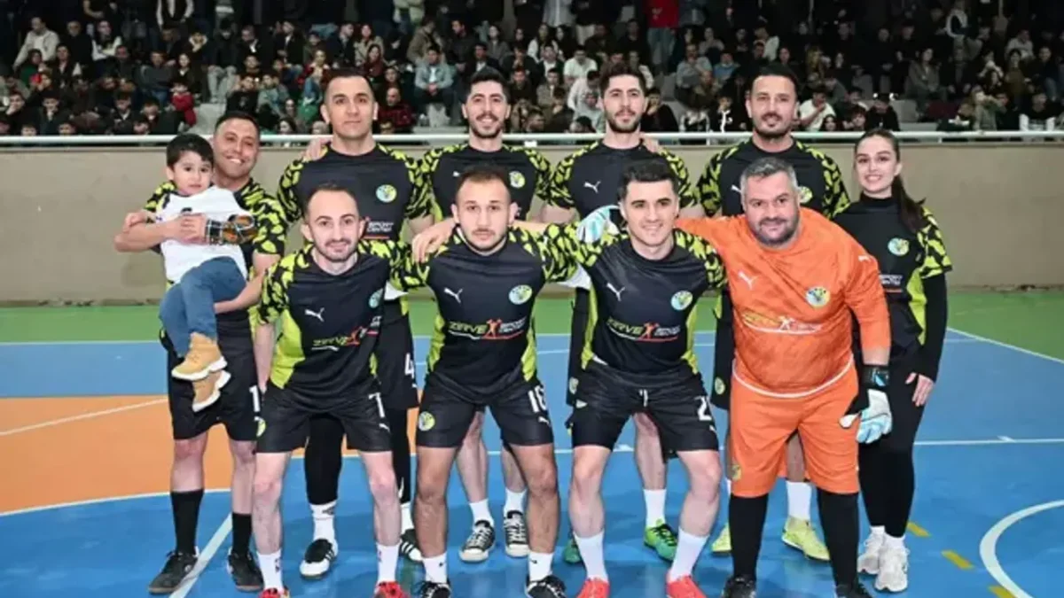 DMD hastası Rahmi Kerem için futsal turnuvası! DMD hastası Rahmi Kerem için futsal turnuvası!