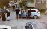 ‘Yavaş git’ kavgası: Aileler de dahil oldu! ‘Yavaş git’ kavgası: Aileler de dahil oldu!