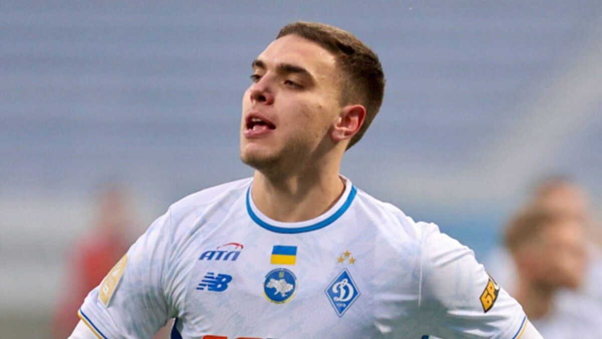 Galatasaray’ın gündemindeydi: Matviy Ponomarenko, 5 yıllık imza attı Galatasaray’ın gündemindeydi: Matviy Ponomarenko, 5 yıllık imza attı